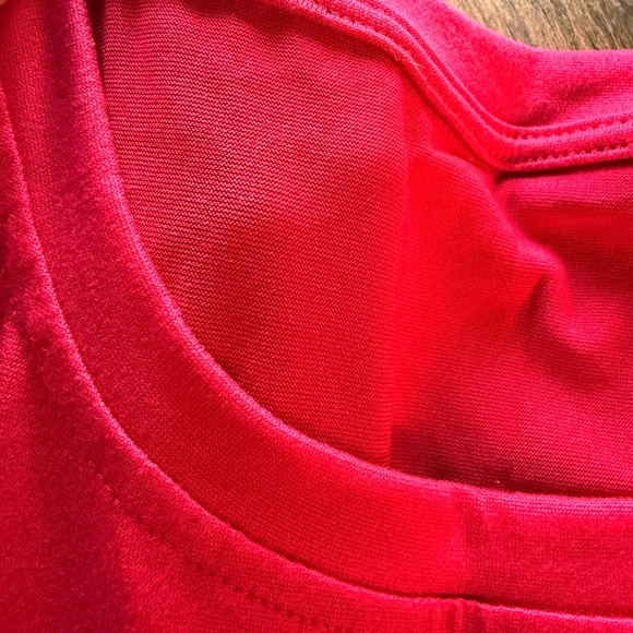 Women’s Plus Size XXL 2X 3X soft Christmas Holiday Shirt Red Top. Tshirt - Picture 3 of 4